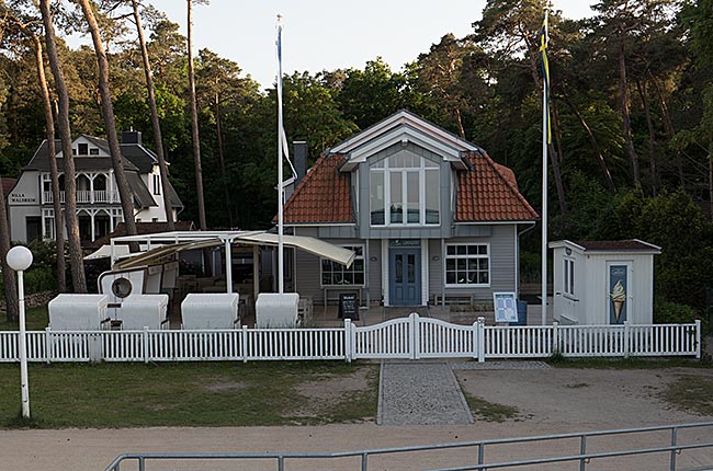 Ostseebad Boltenhagen - Cafe hinter der Dünenpromenade