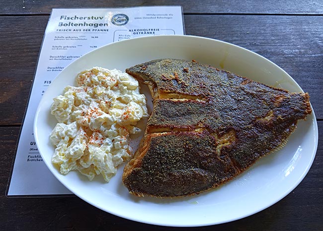 Ostseebad Boltenhagen - Scholle mitKartoffelsalat