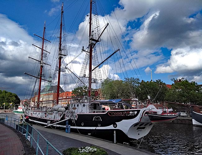 Emden in East Frisia - Sailling ship in the Ratsdelft