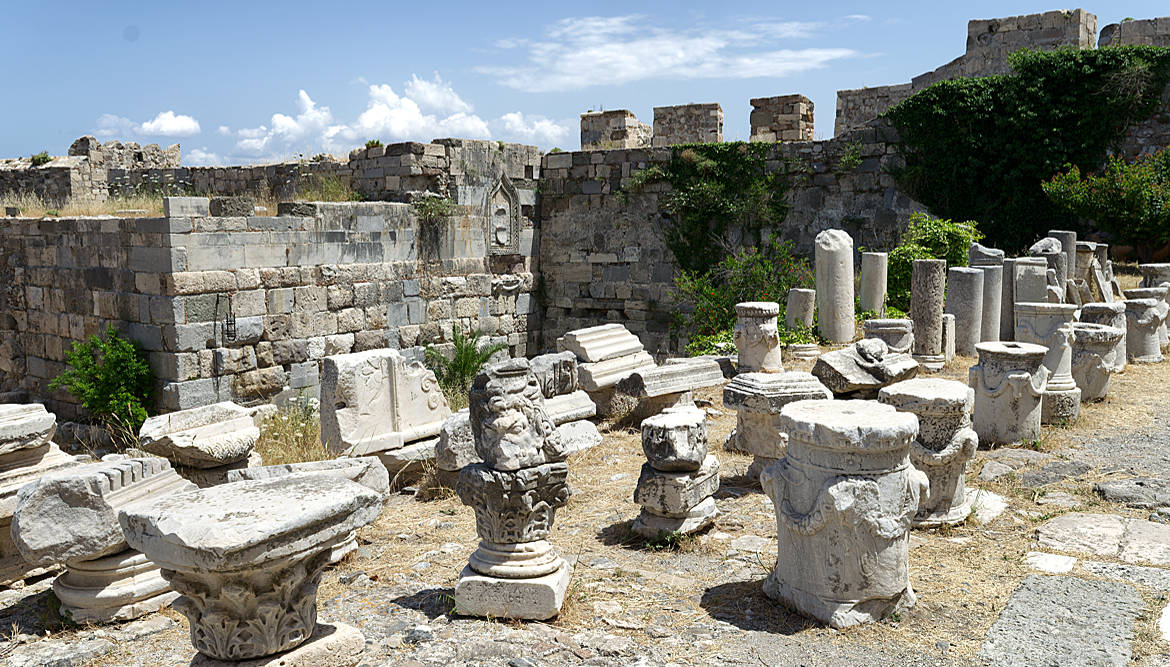 Neratzia Knights' Fortress - Kos Travel Guide - distant places