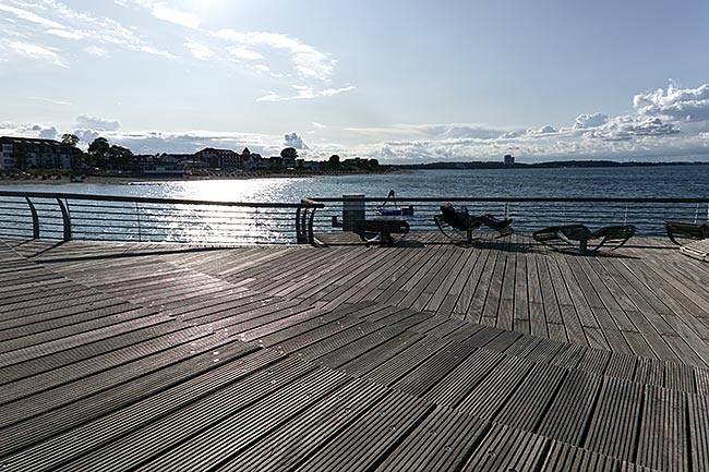 Niendorf - Timmendorfer Strand - Abendstimmung auf der Seebrücke