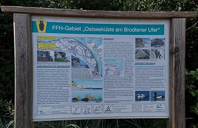 Niendorf - Timmendorfer Strand - Infotafel für Ostseeküste am Brodtener Ufer