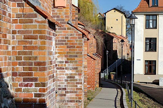 Rostock - Along Karl-Planeth-Weg by the Old City Wall