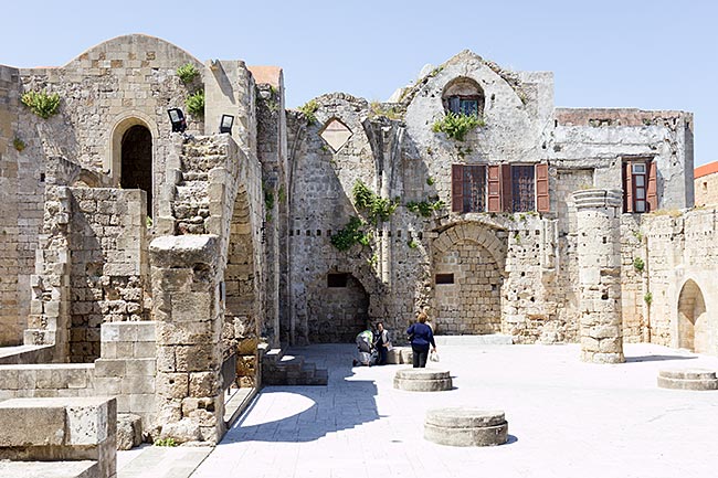 Rhodes Old Town - ruins