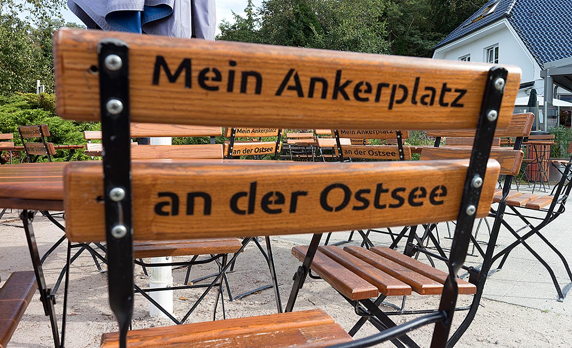 Hanseatic city of Rostock Travel Guide - distant places
