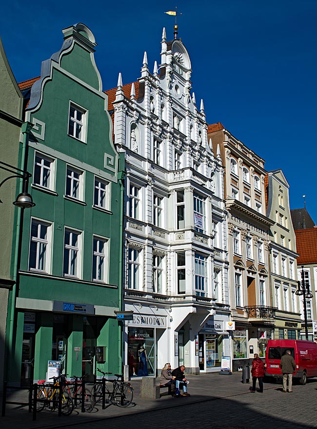 Rostock - New Market - House No. 12 and the Ratsapotheke