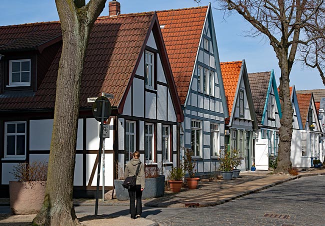Rostock - Warnemünde - Restored timber-framed houses in Alexandrinenstraße