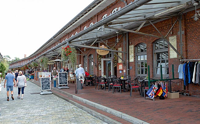 Bremerhaven - Fisch-Packhalle IV im Schaufenster Fischereihafen - Bremen sehenswert