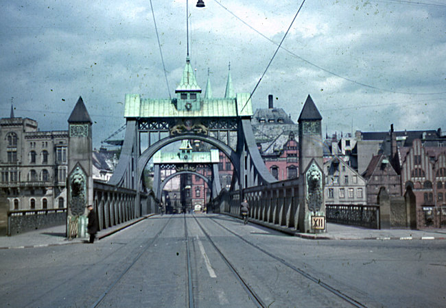 Die Große Weserbrücke im Jahre 1944 - Bremen sehenswert