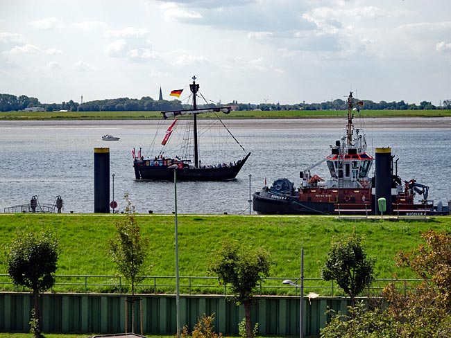 Bremerhaven - Kogge-Nachbau Ubena von Bremen auf der Weser - Bremen sehenswert