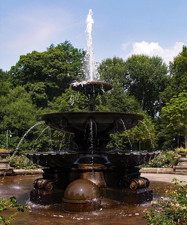 Bremen - Marcusbrunnen im Bürgerpark