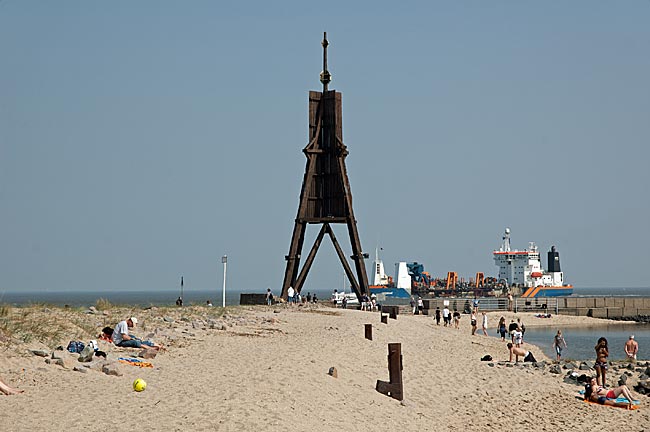 Cuxhaven - Kugelbake an der Elbmündung