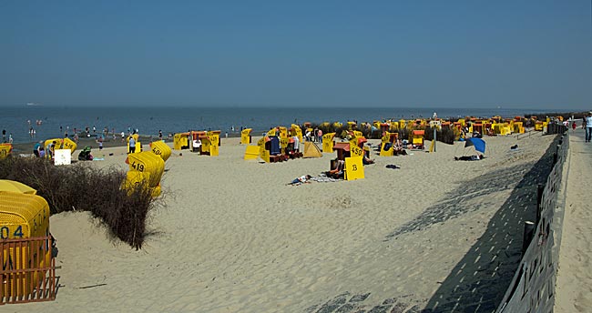 Cuxhaven - Strandkörbe in Duhnen