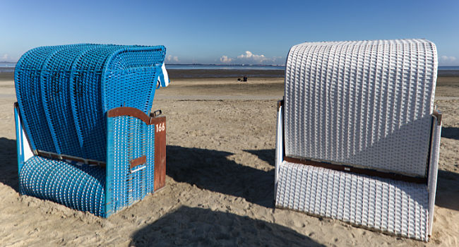 Dangast - Strandkörbe am Strand