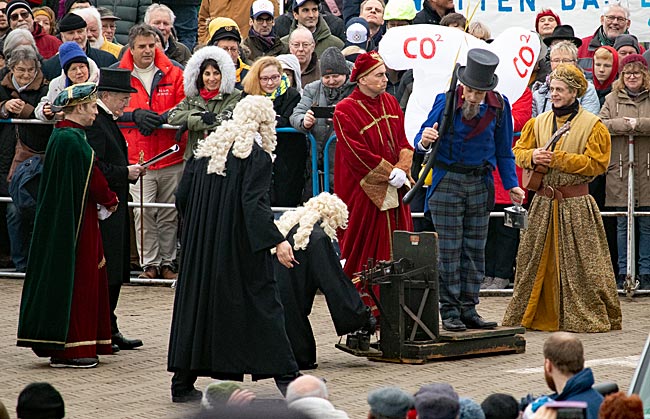 Eiswettprobe am Punkendeich - Bremen sehenswert