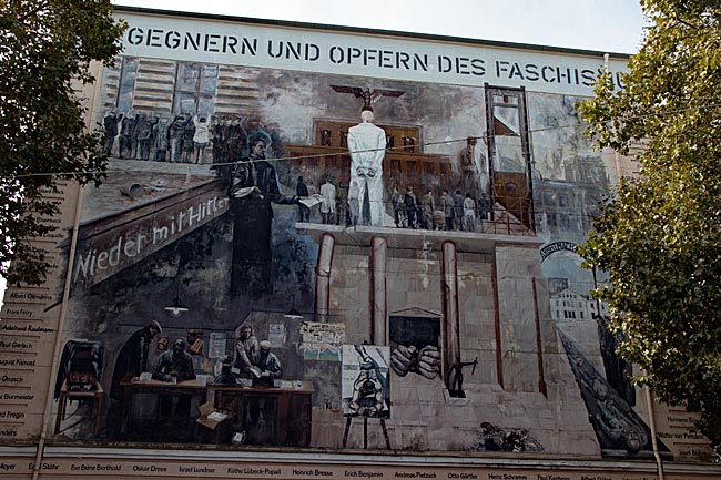 Bremen - bemalter Bunker in der Admiralstraße im Stadtteil Findorff