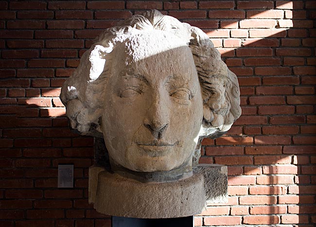 Focke-Museum - originaler Kopf des Roland - Bremen sehenswert