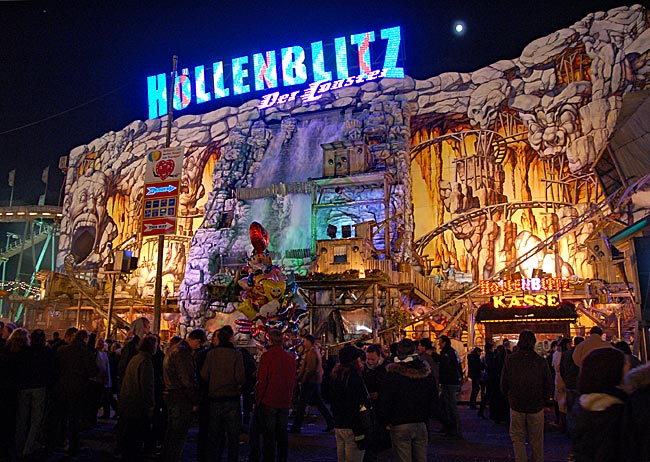 Fahrgeschäft auf dem Freimarkt - Bremen sehenswert