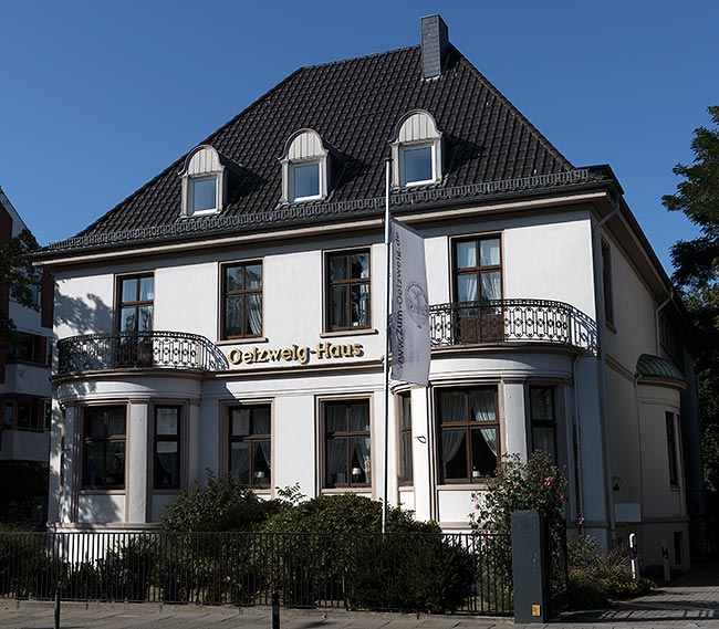 Oelzweig-Haus, Logenhaus an der Kurfürstenallee Stadtteil Schwachhausen - Bremen sehenswert
