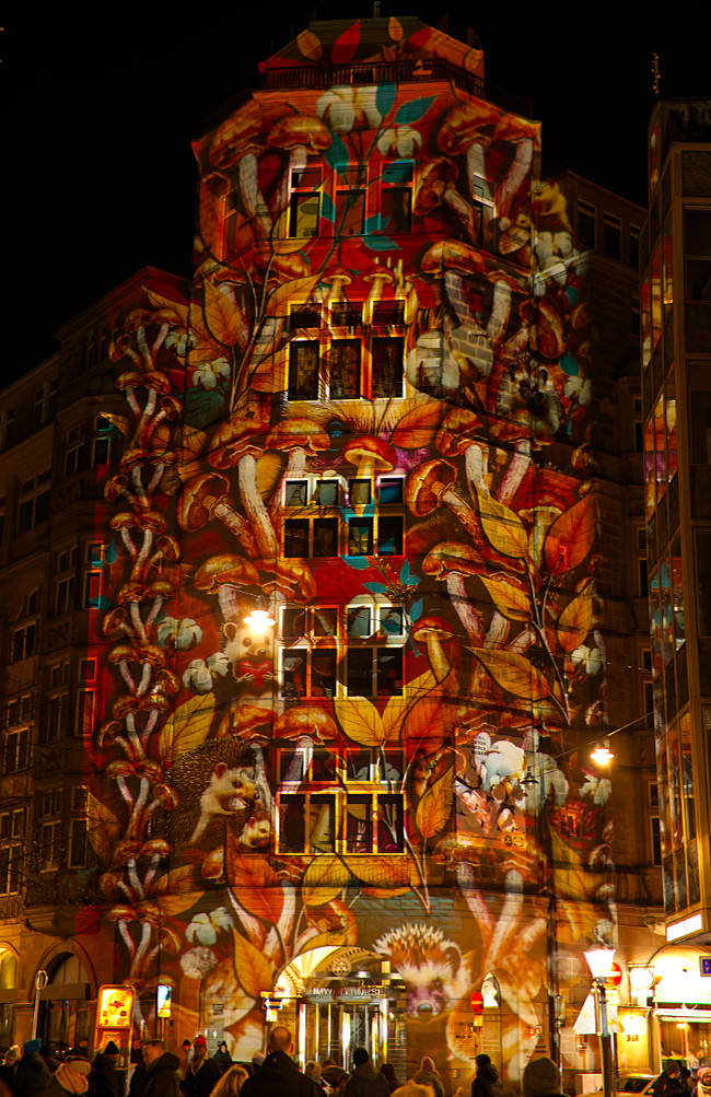 Bremen - Lichter der City 2025 - Lichtinszenierung an der Bremer Baumwollbörse