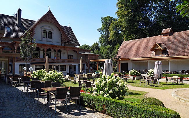 Bremen - Bürgerpark - Innenhof der Meierei