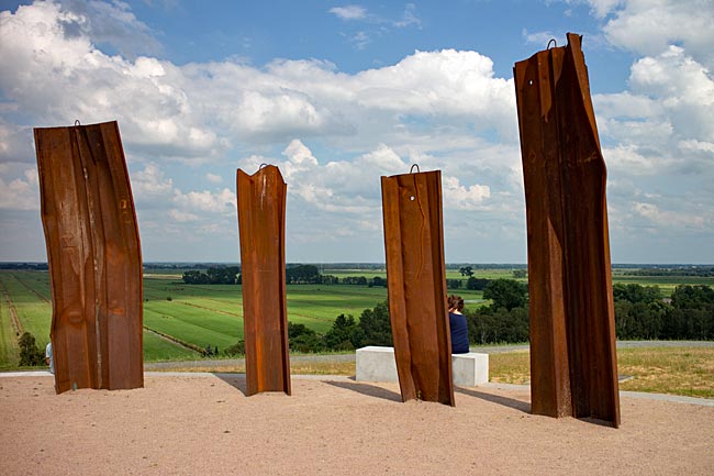 Metalhenge auf der Deponie