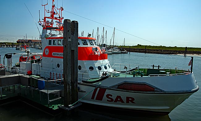 Seenotrettungskreuzer Berhard Gruben im Hafen von Norderney - Bremen sehenswert