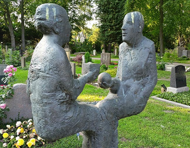 Riensberger Friedhof - Mausoleum im Jugendstil - Bremen sehenswert