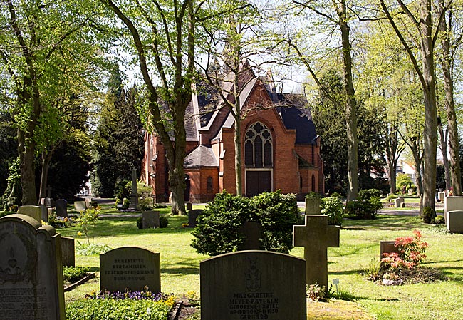 Riensberger Friedhof - Friedhofskapelle - Bremen sehenswert