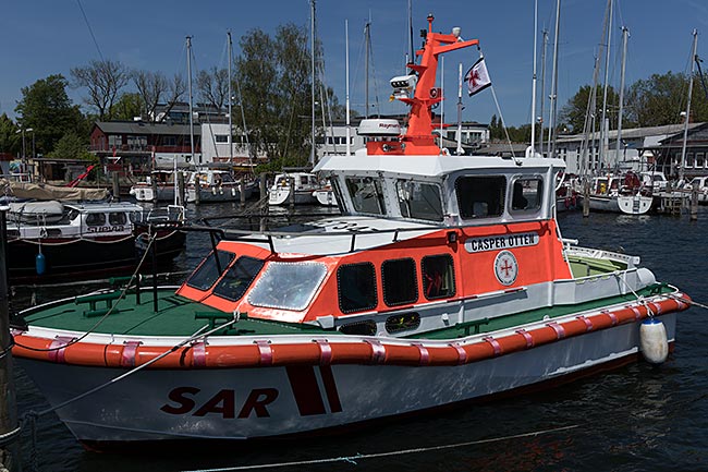Seenotrettungsboot Casper Otten in Lauterbach auf Rügen - Bremen sehenswert