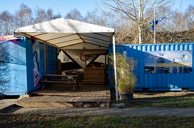 Tauchbaisis am Unisee im Winter - Bremen sehenswert