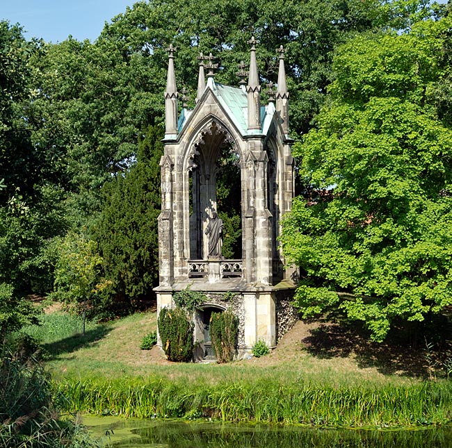 Bremen - Waller Friedhof - Knoop Mausoleum