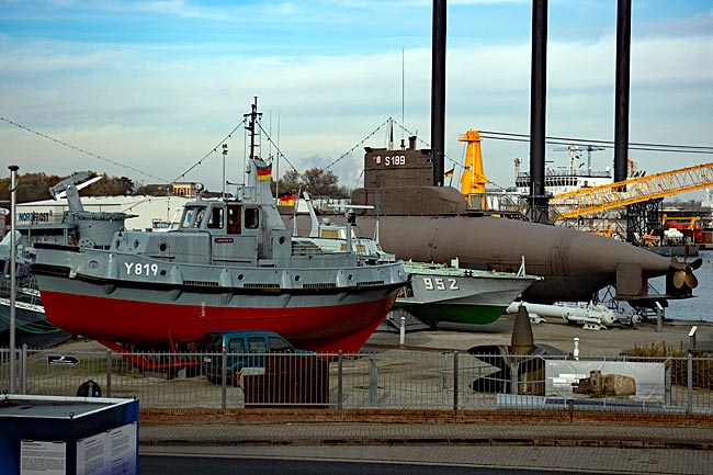 Wilhelmshaven - Marinemuseum mit Museumsschiffen