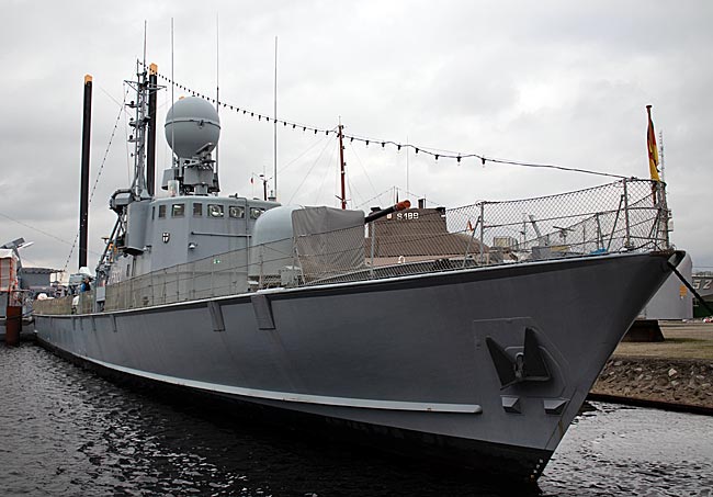 Wilhelmshaven - Flugkörperschnellboot der Gepard-Klasse im Marinemuseum